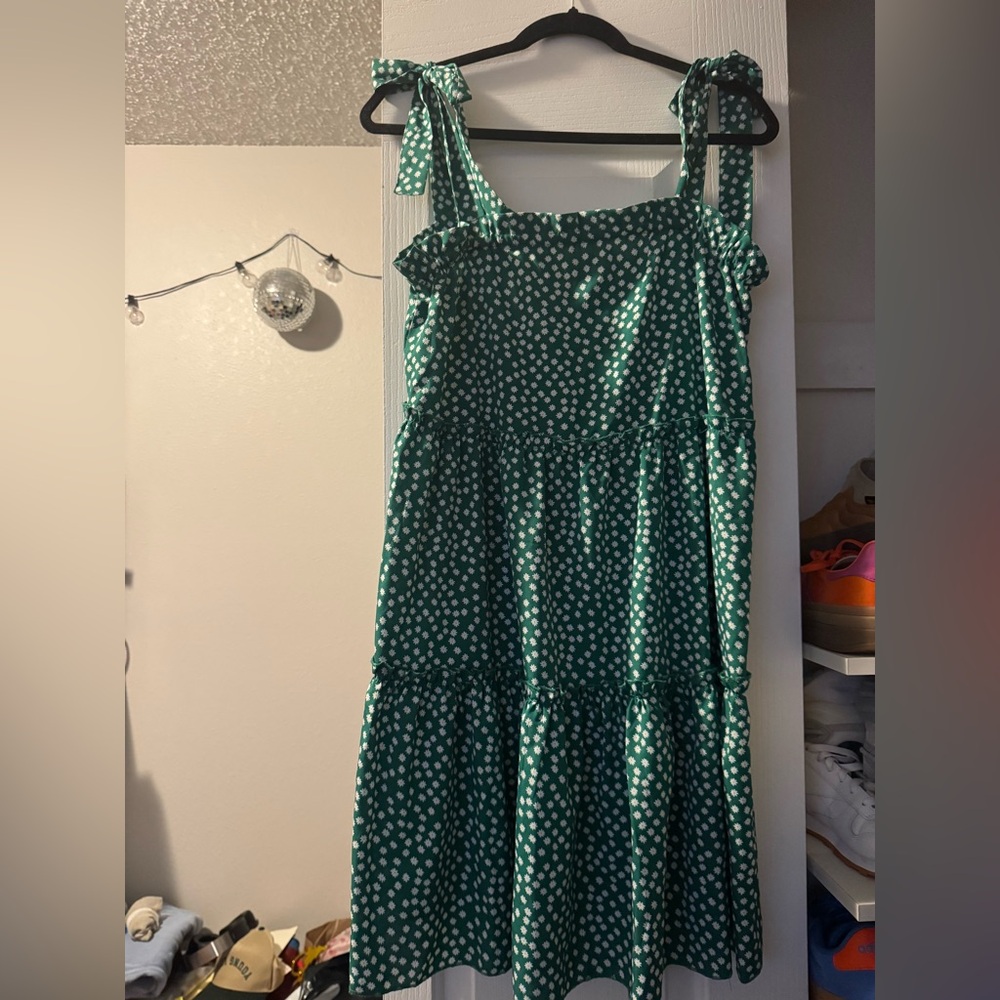 SHEIN Green Floral Dress
